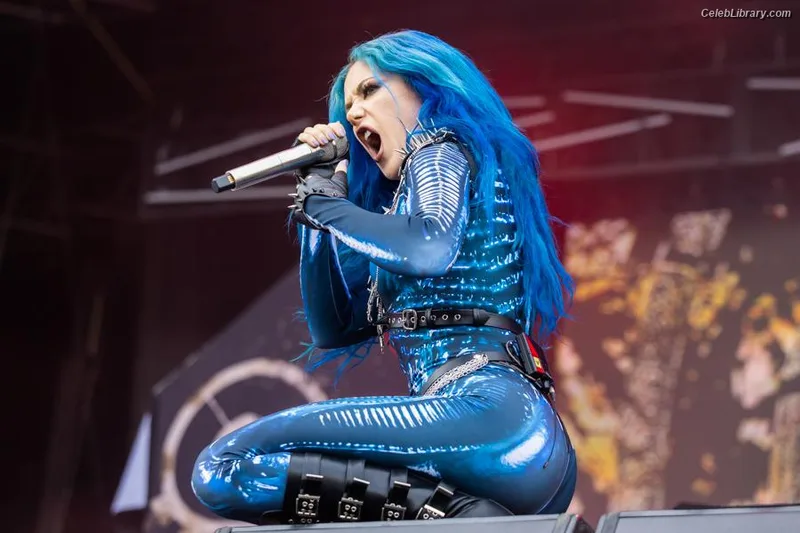 Alissa White-Gluz photo 7 of 1541