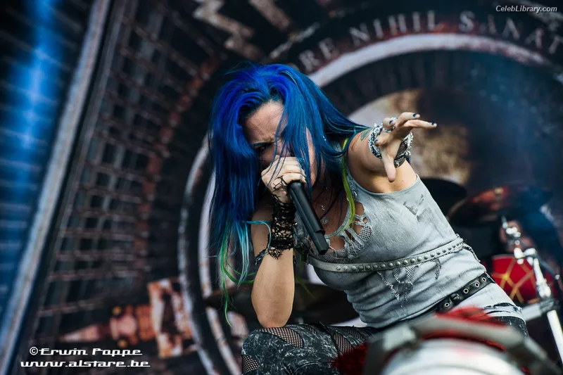 Alissa White-Gluz photo 5 of 1541