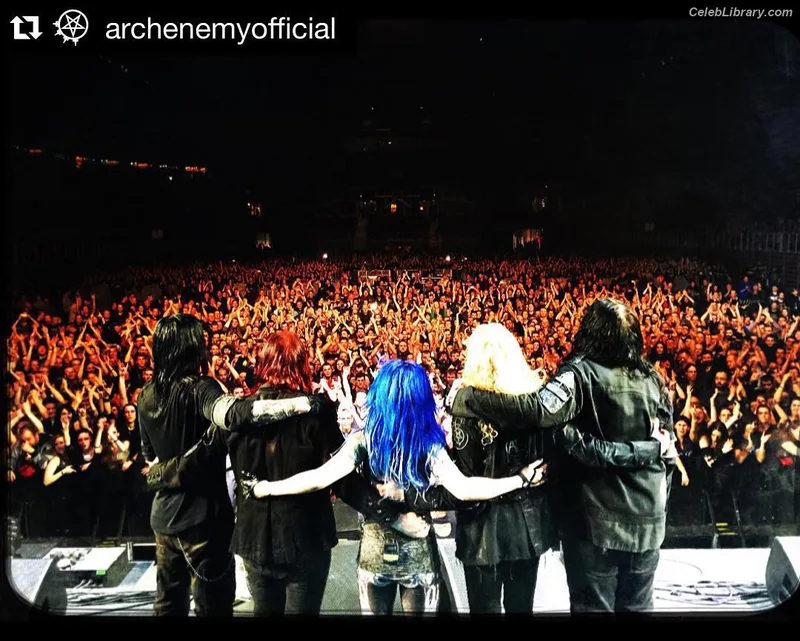 Alissa White-Gluz photo 17 of 1541