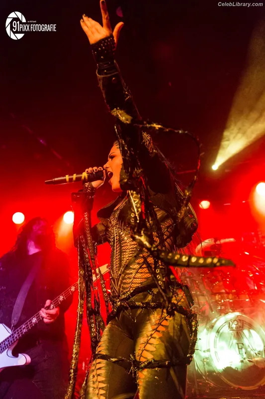 Alissa White-Gluz photo 15 of 1541