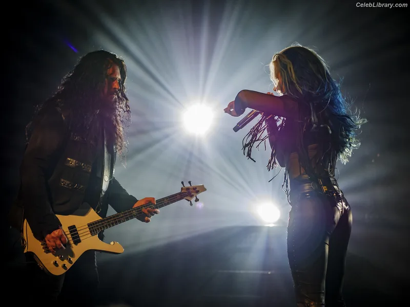 Alissa White-Gluz photo 20 of 1541