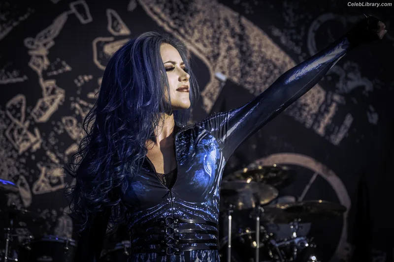 Alissa White-Gluz photo 17 of 1541