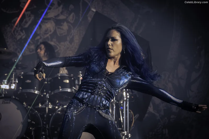Alissa White-Gluz photo 19 of 1541