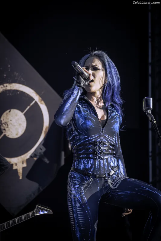 Alissa White-Gluz photo 20 of 1541