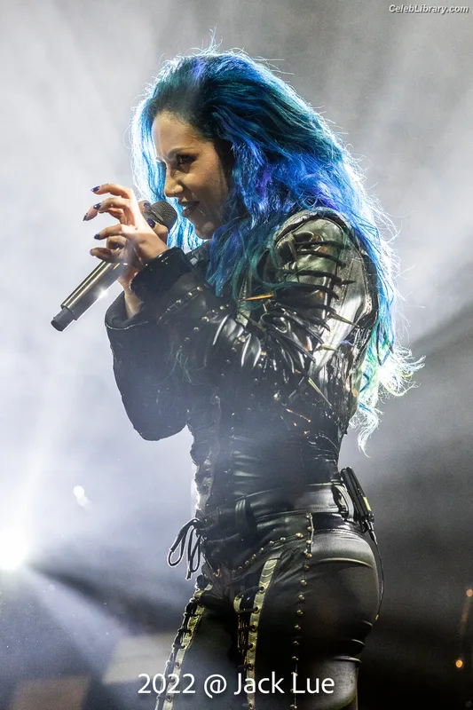 Alissa White-Gluz photo 3 of 1541