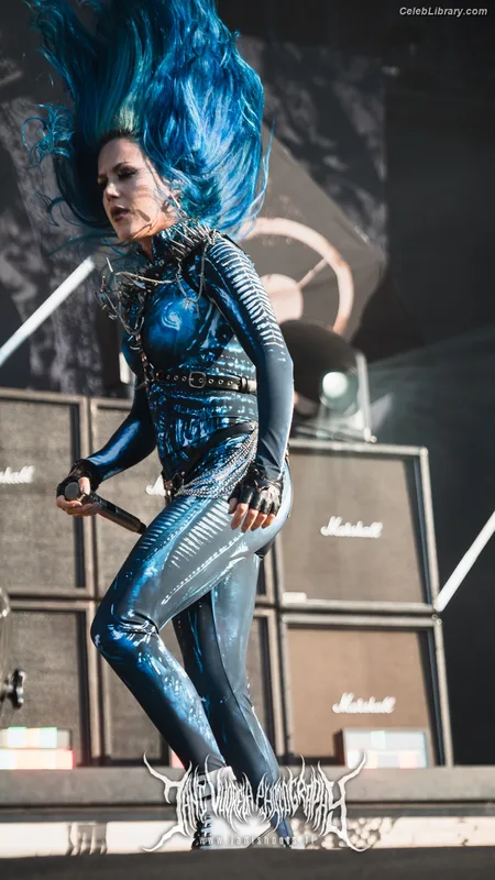 Alissa White-Gluz photo 14 of 1541
