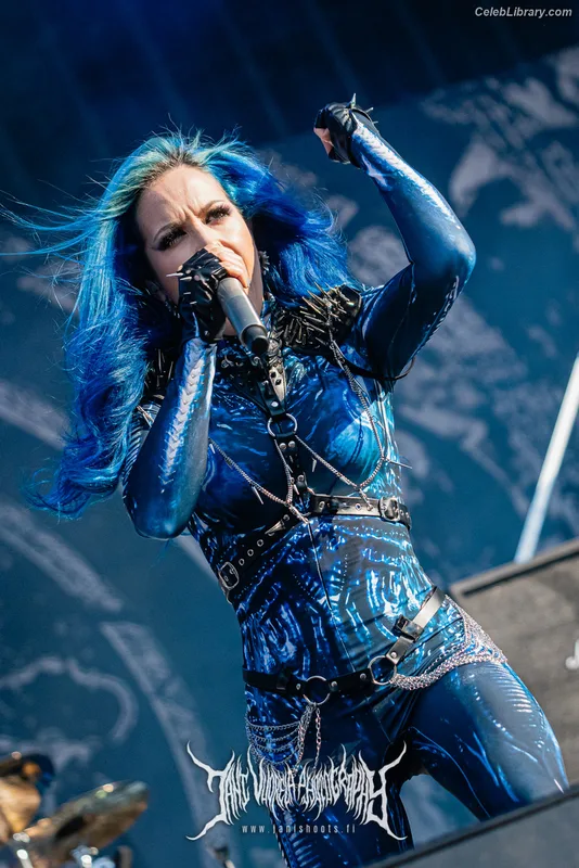 Alissa White-Gluz photo 18 of 1541