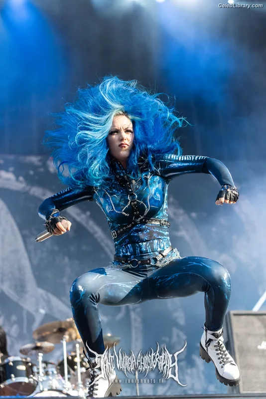 Alissa White-Gluz photo 22 of 1541