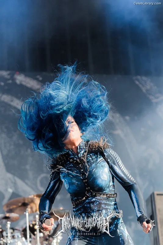 Alissa White-Gluz photo 23 of 1541