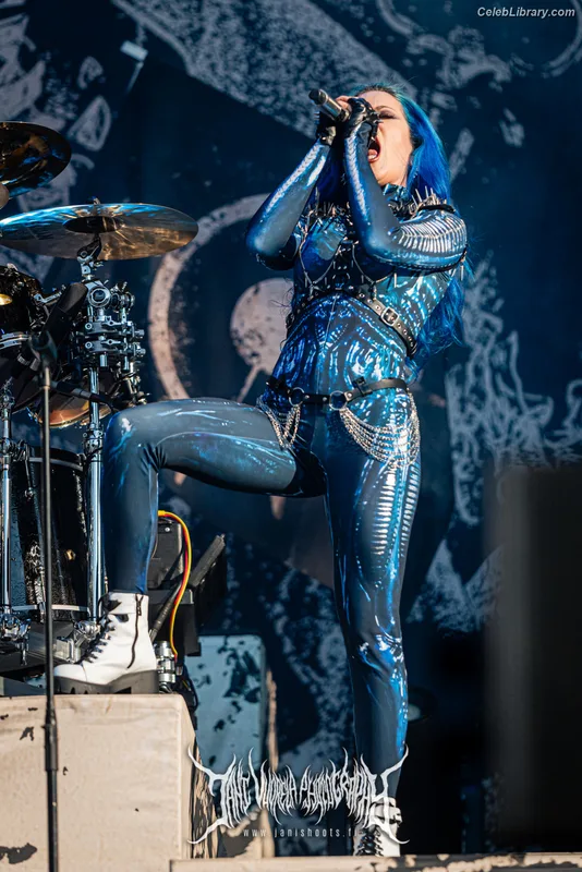 Alissa White-Gluz photo 5 of 1541