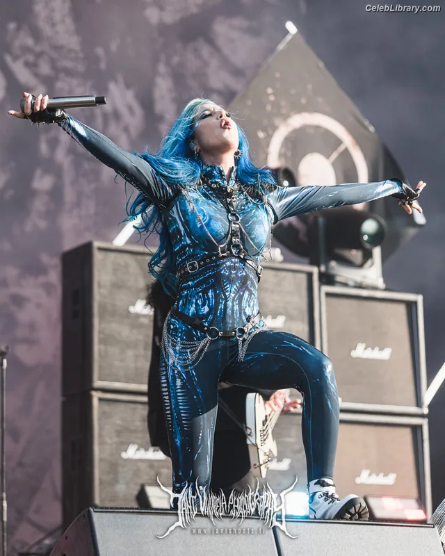 Alissa White-Gluz photo 9 of 1541