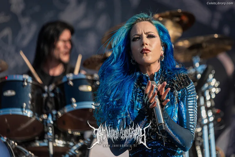 Alissa White-Gluz photo 14 of 1541