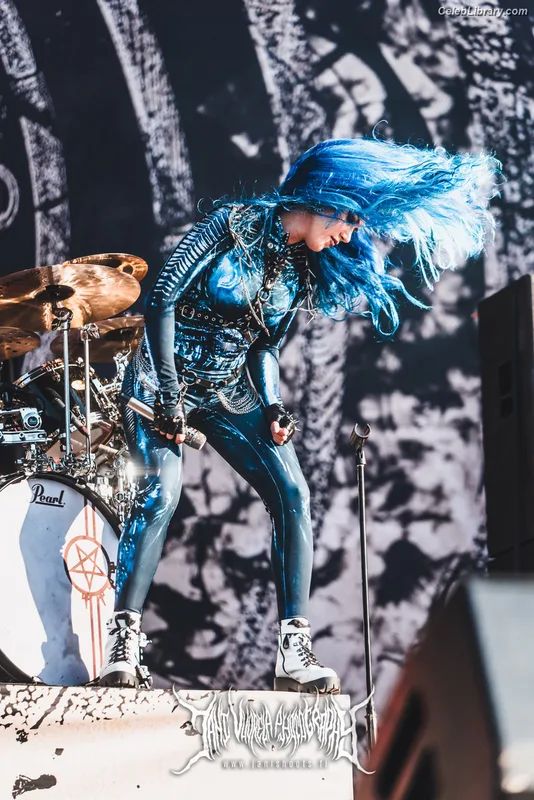 Alissa White-Gluz photo 17 of 1541