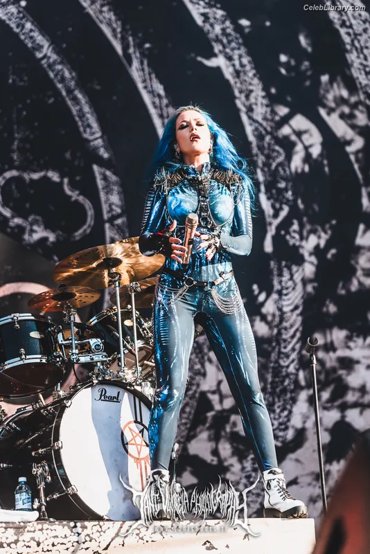 Alissa White-Gluz photo 1 of 1541
