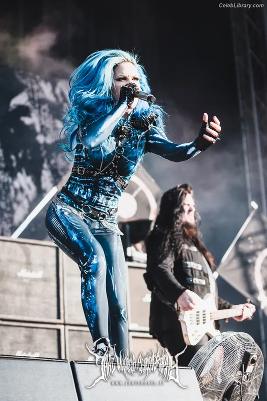 Alissa White-Gluz photo 11 of 1541