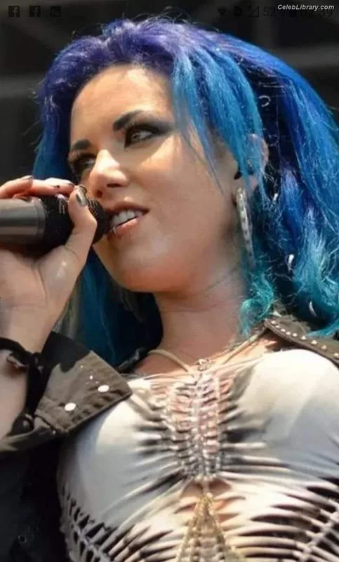 Alissa White-Gluz photo 18 of 1541