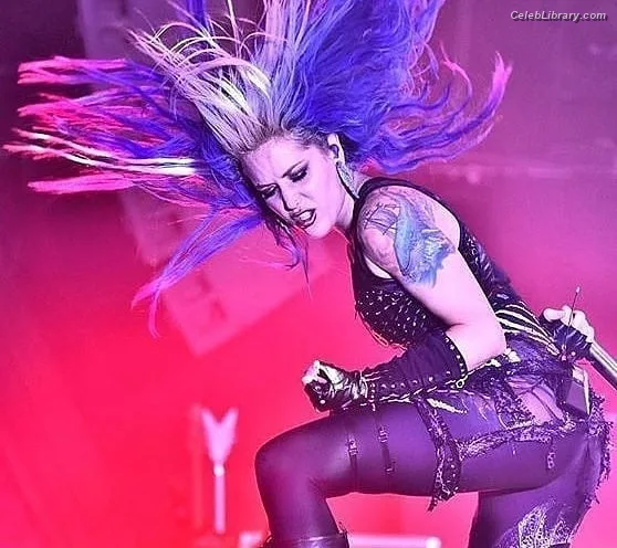 Alissa White-Gluz photo 20 of 1541