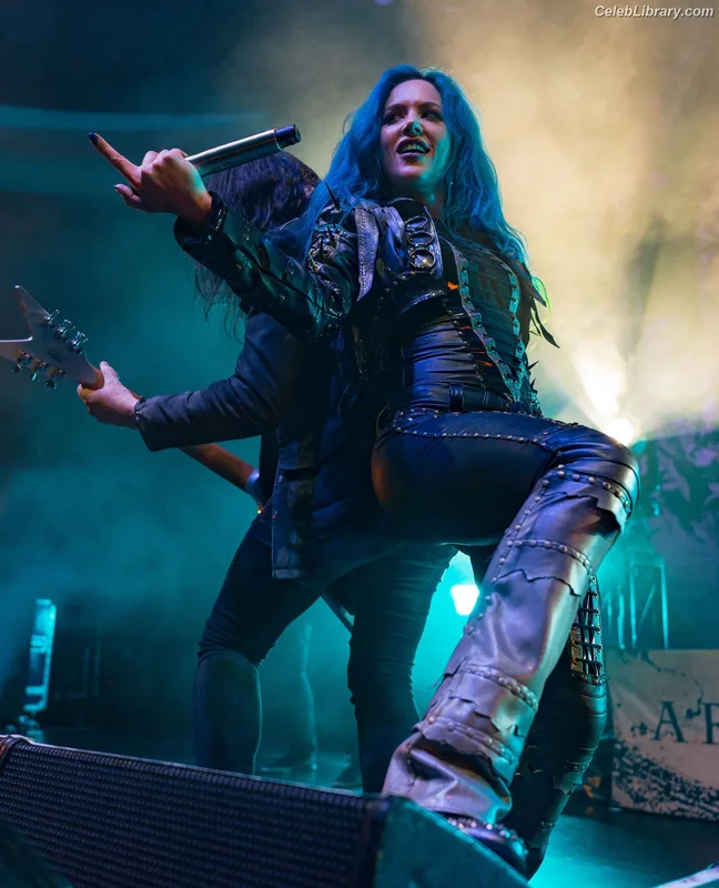 Alissa White-Gluz photo 6 of 1541
