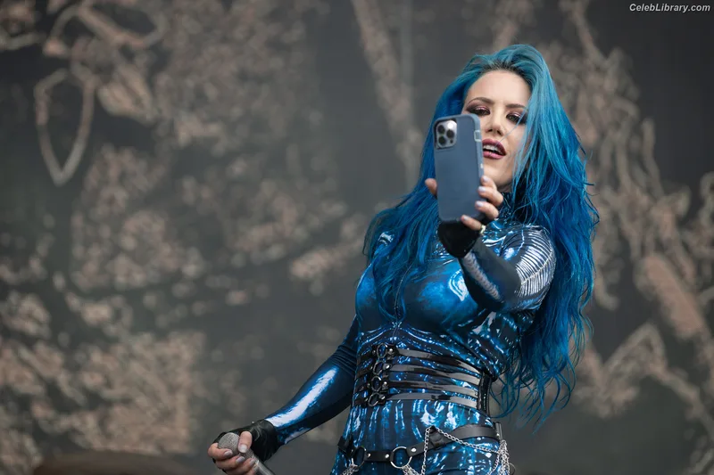 Alissa White-Gluz photo 12 of 1541