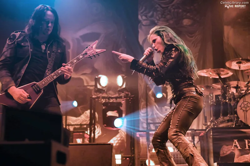Alissa White-Gluz photo 11 of 1541