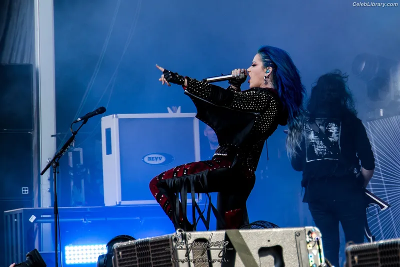 Alissa White-Gluz photo 18 of 1541