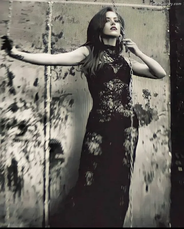 Alissa White-Gluz photo 21 of 1541