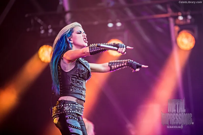 Alissa White-Gluz photo 7 of 1541