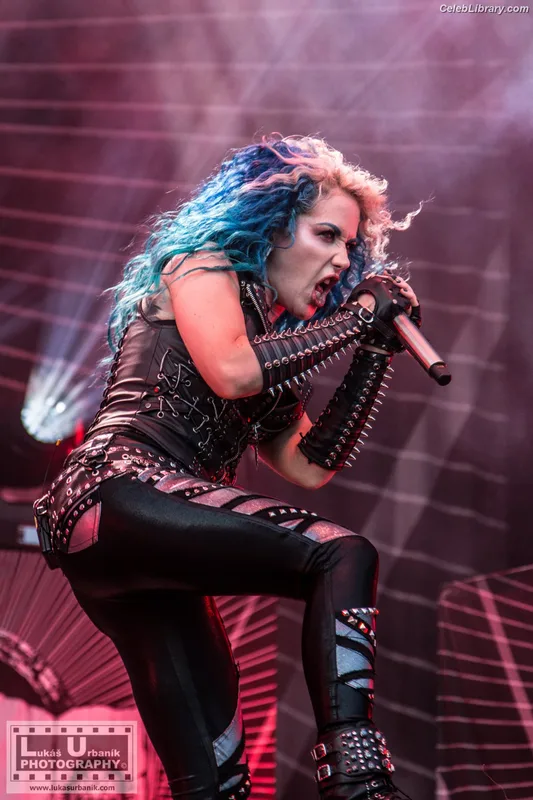 Alissa White-Gluz photo 19 of 1541