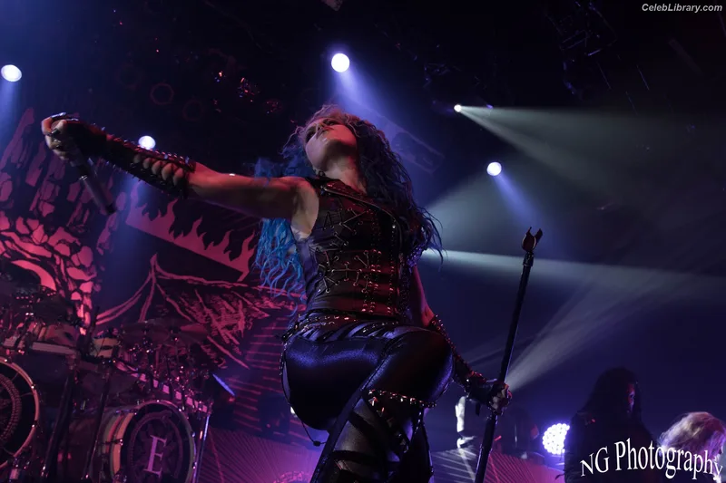 Alissa White-Gluz photo 22 of 1541