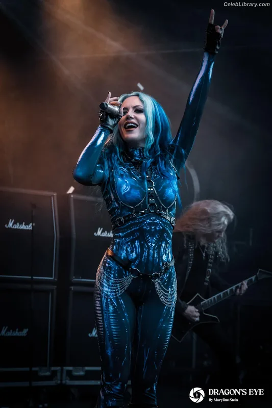 Alissa White-Gluz photo 3 of 1541