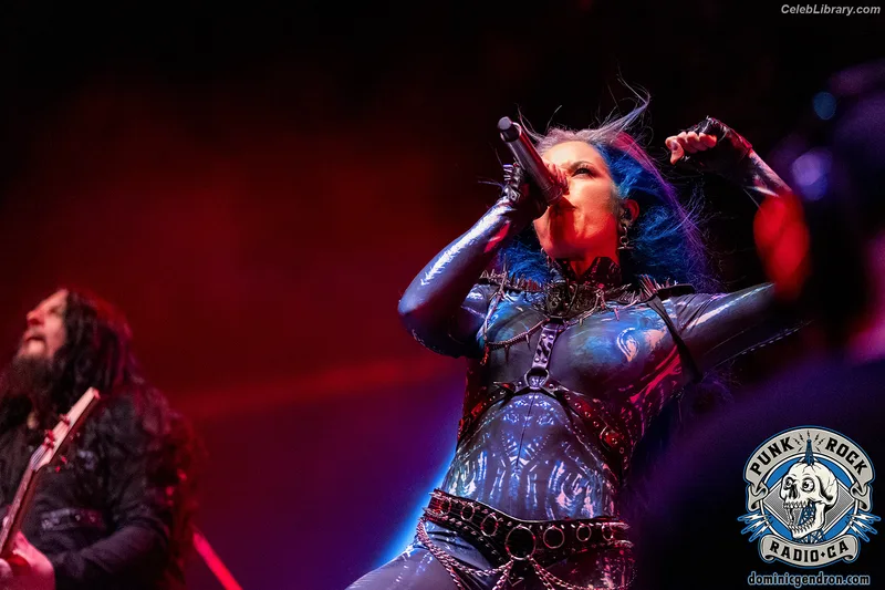 Alissa White-Gluz photo 15 of 1541