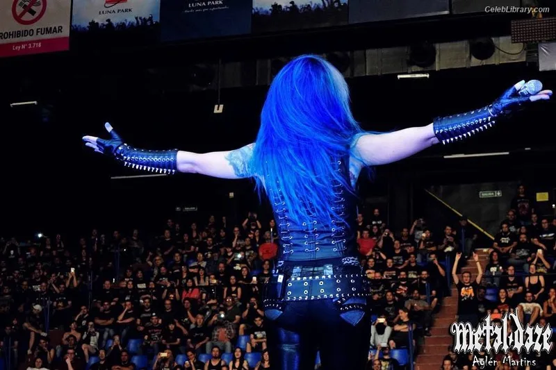 Alissa White-Gluz photo 15 of 1541