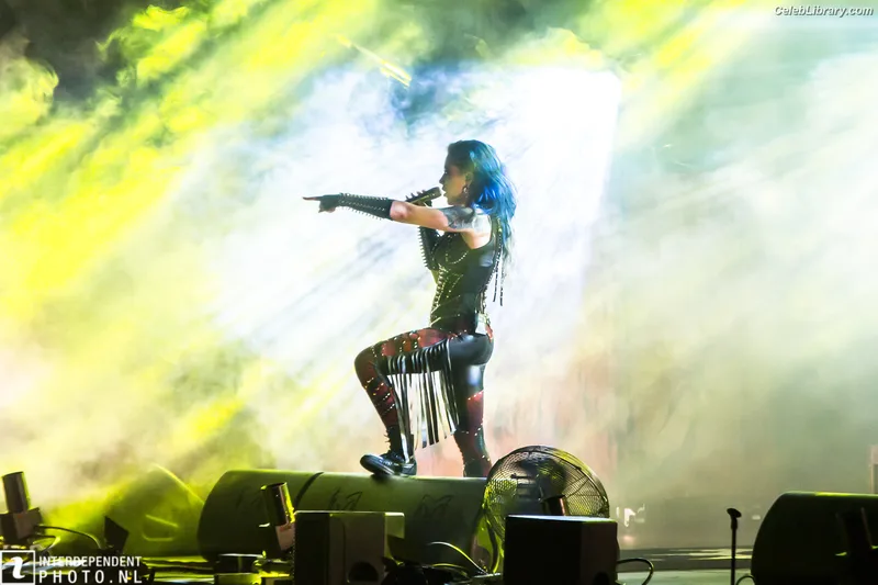 Alissa White-Gluz photo 12 of 1541