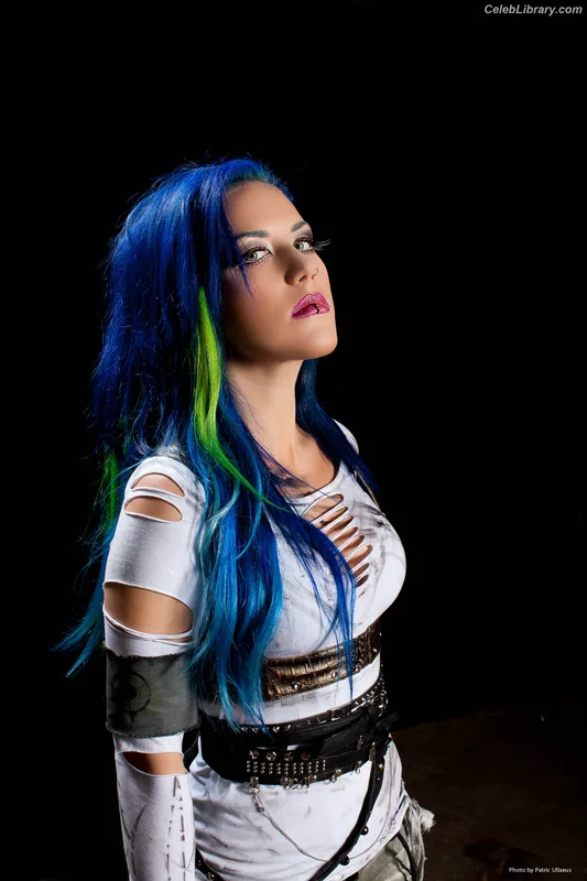 Alissa White-Gluz photo 17 of 1541