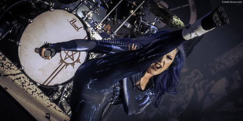 Alissa White-Gluz photo 5 of 1541
