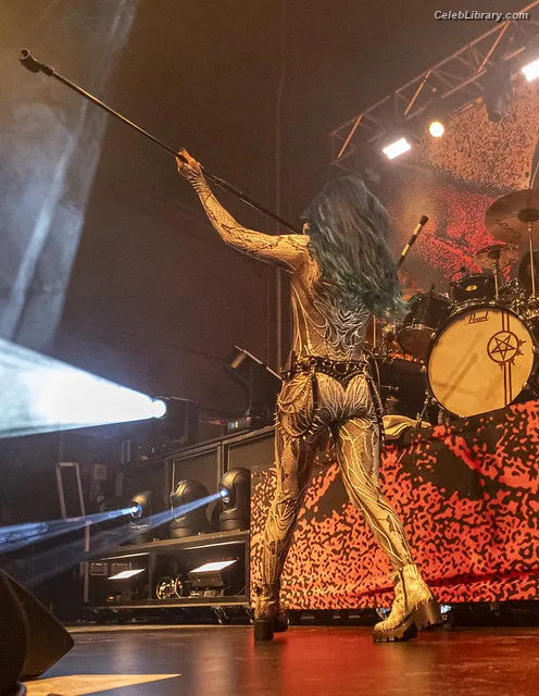 Alissa White-Gluz photo 13 of 1541