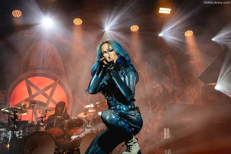 Alissa White-Gluz photo 17 of 1541