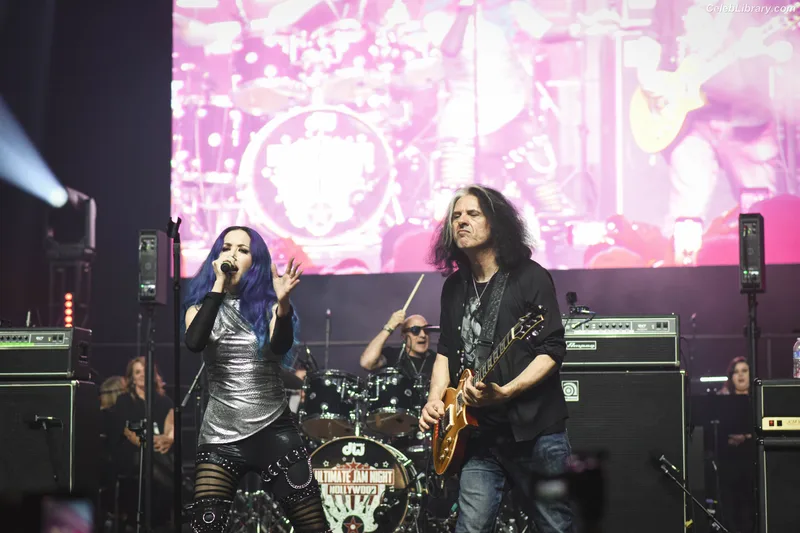 Alissa White-Gluz photo 22 of 1541
