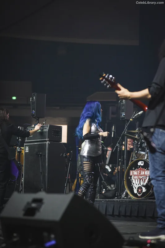 Alissa White-Gluz photo 24 of 1541