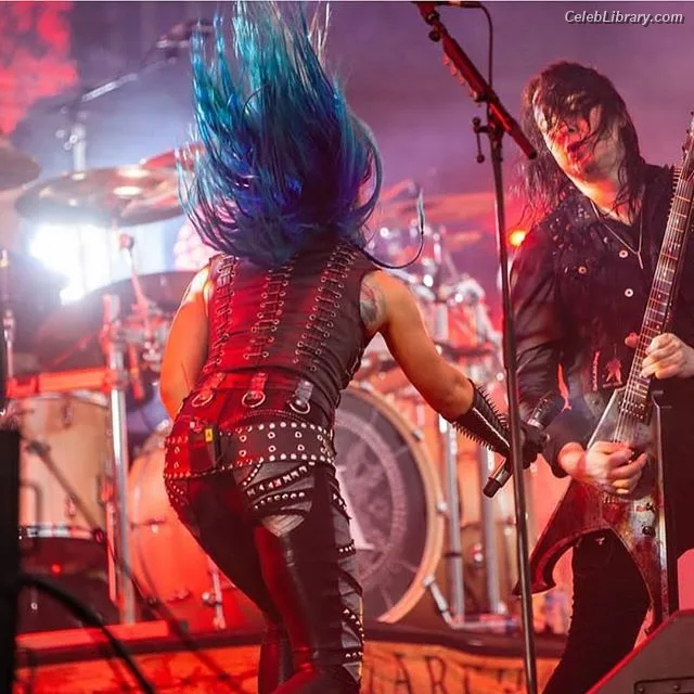 Alissa White-Gluz photo 19 of 1541