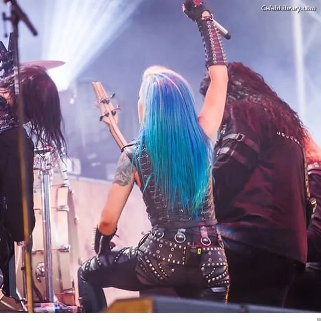 Alissa White-Gluz photo 20 of 1541