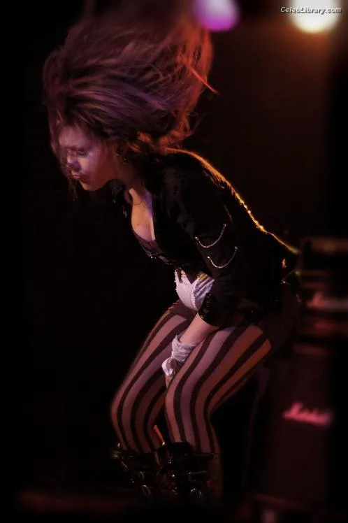 Alissa White-Gluz photo 7 of 1541
