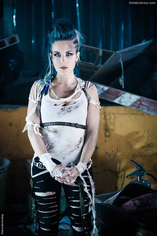 Alissa White-Gluz photo 14 of 1541