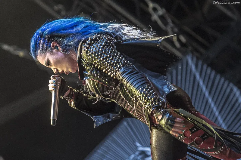 Alissa White-Gluz photo 1 of 1541