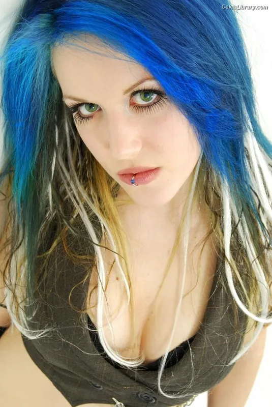 Alissa White-Gluz photo 9 of 1541