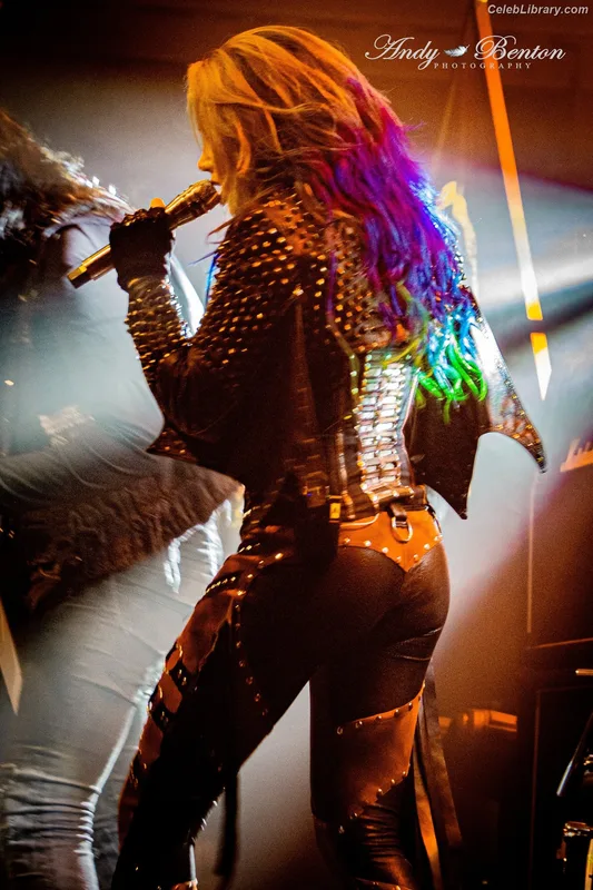 Alissa White-Gluz photo 10 of 1541