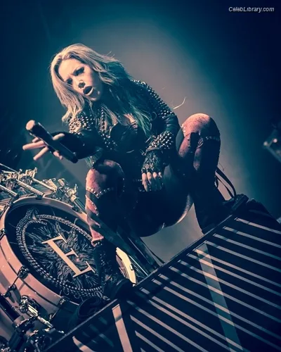 Alissa White-Gluz photo 18 of 1541