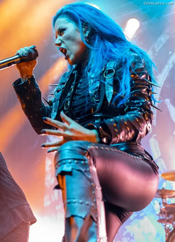 Alissa White-Gluz photo 2 of 1541
