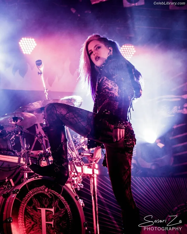 Alissa White-Gluz photo 8 of 1541