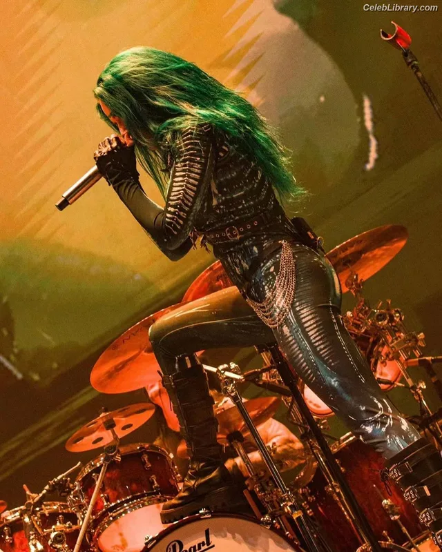 Alissa White-Gluz photo 15 of 1541